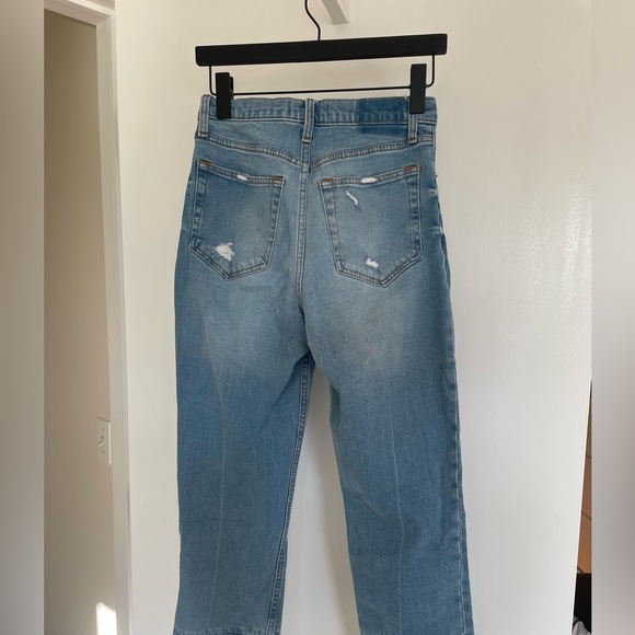 Abercrombie & Fitch Curve Love Ultra High Rise Ankle Straight Jeans size 26 EUC - Picture 4 of 5